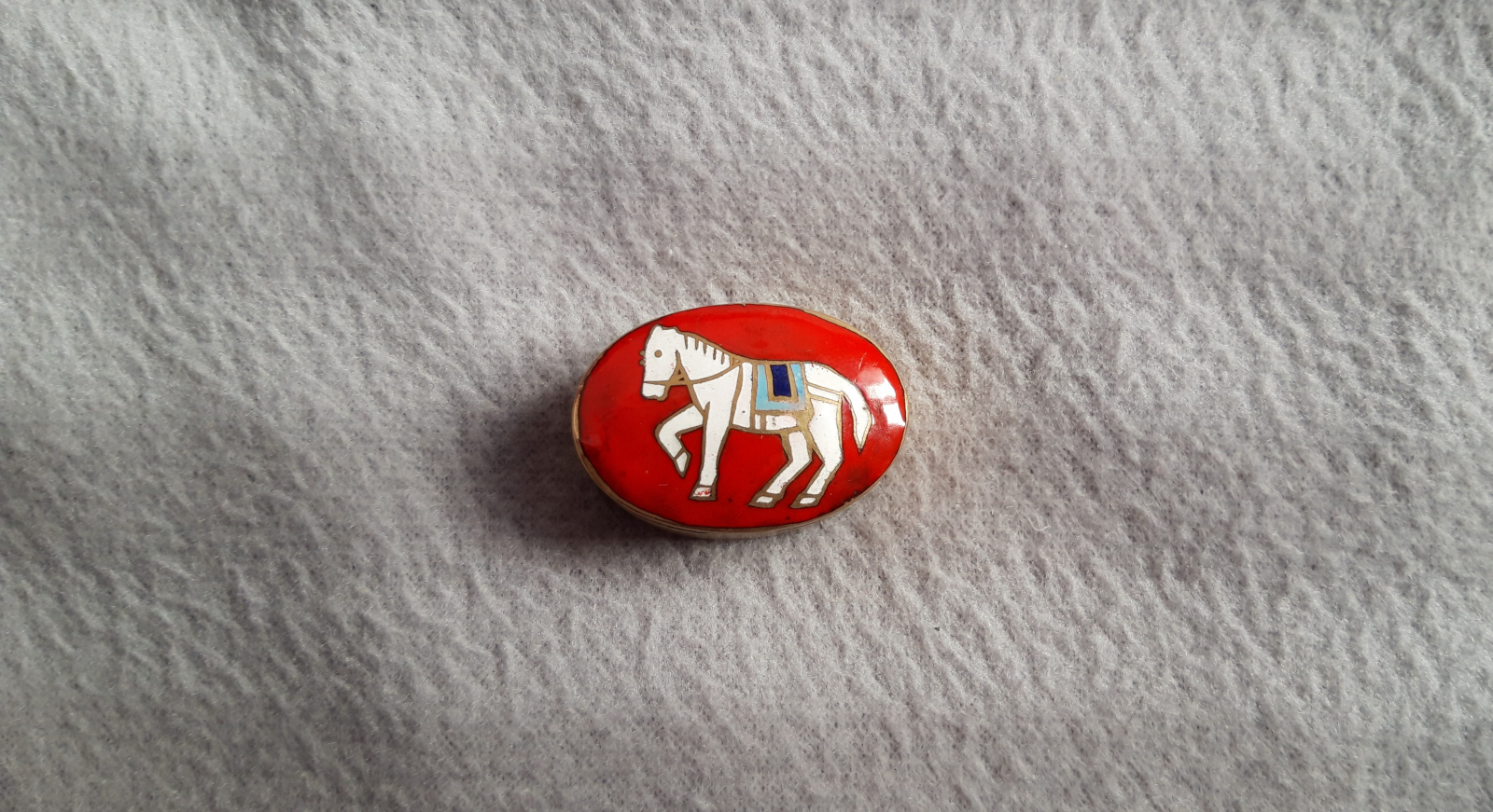 Antiques of cloisonne enamel box with horse pillbox