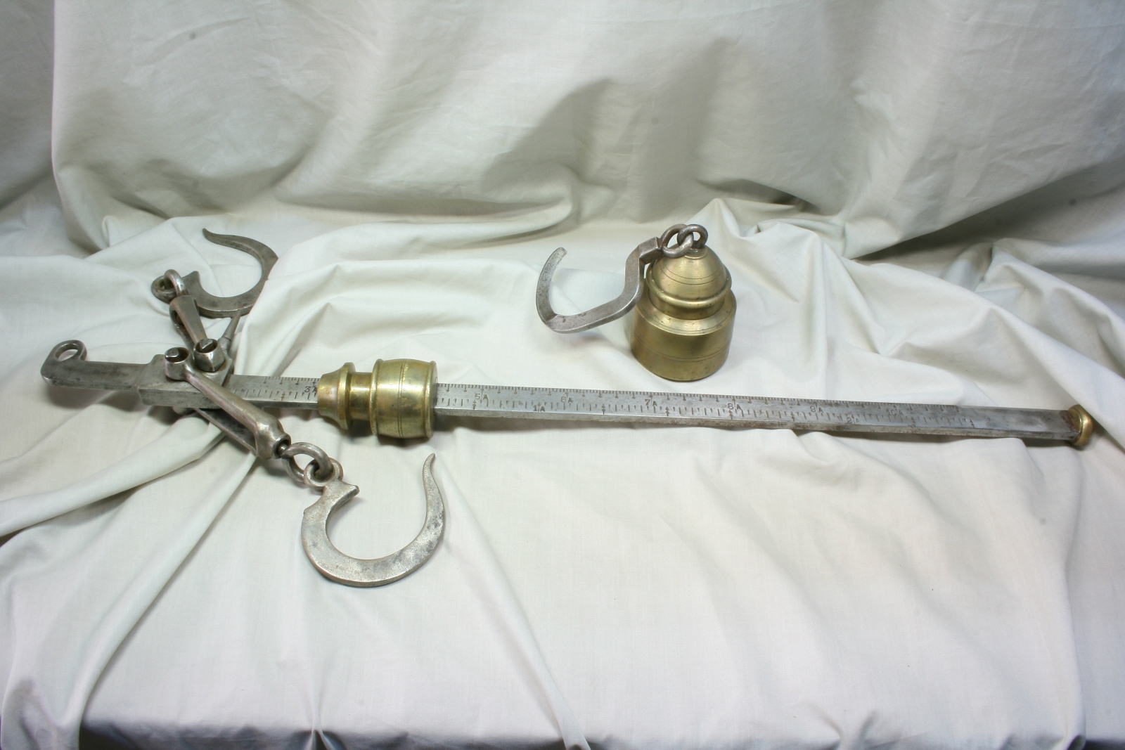 Antiques of balance romana 120 kg j lozano villanueva la serena