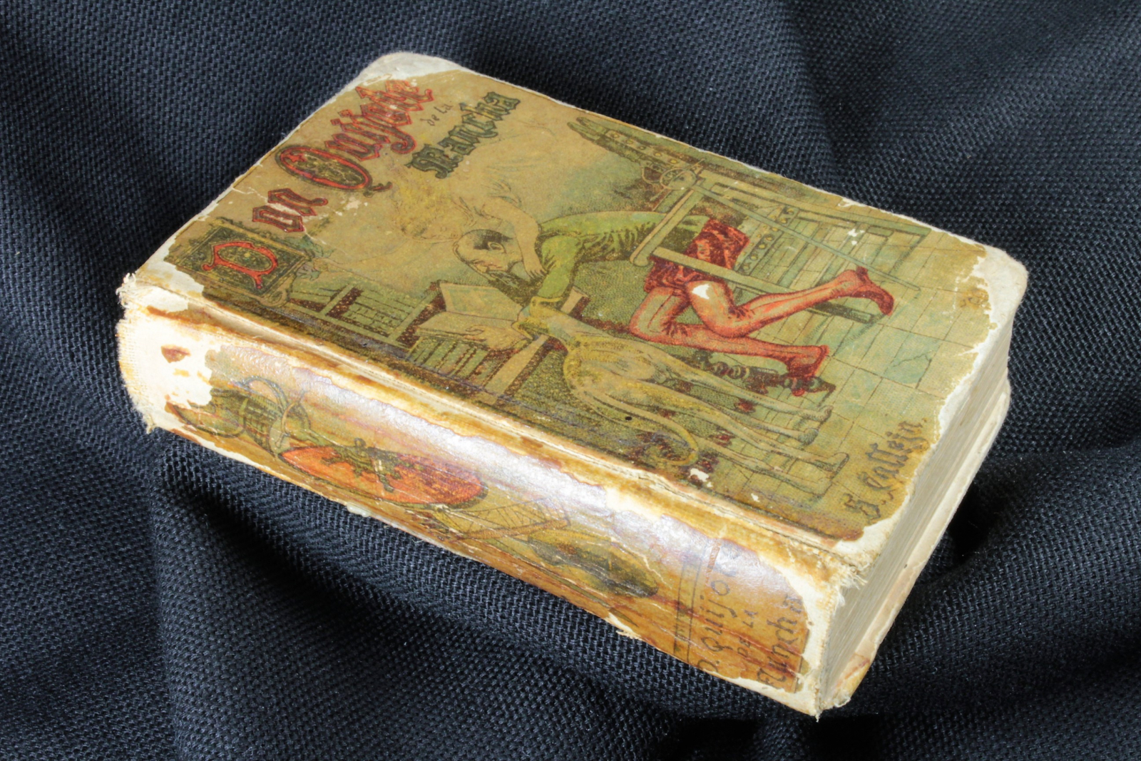 Antiques of miniature book cmcm don quixote of la mancha