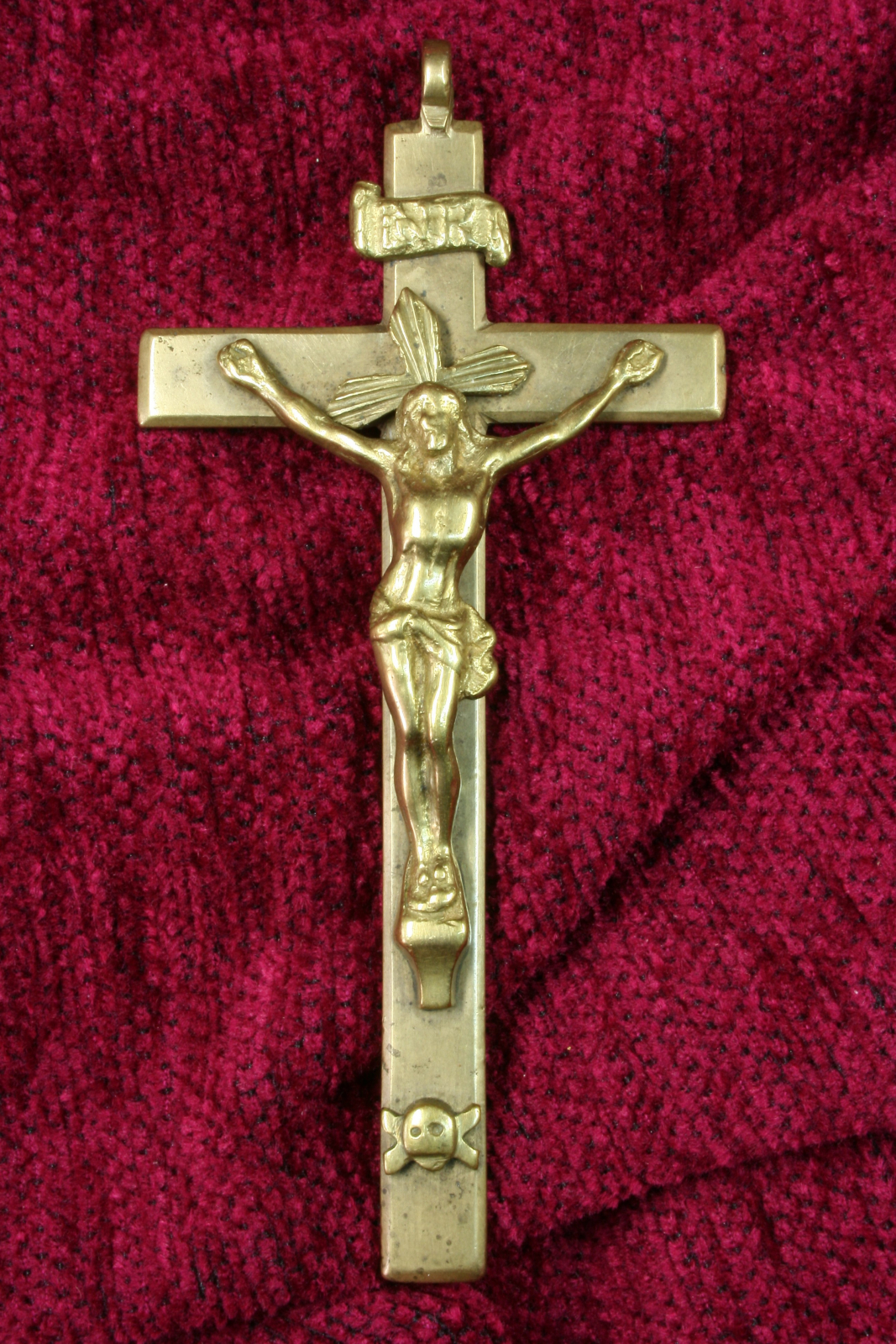 Antiques of crucifix to hang