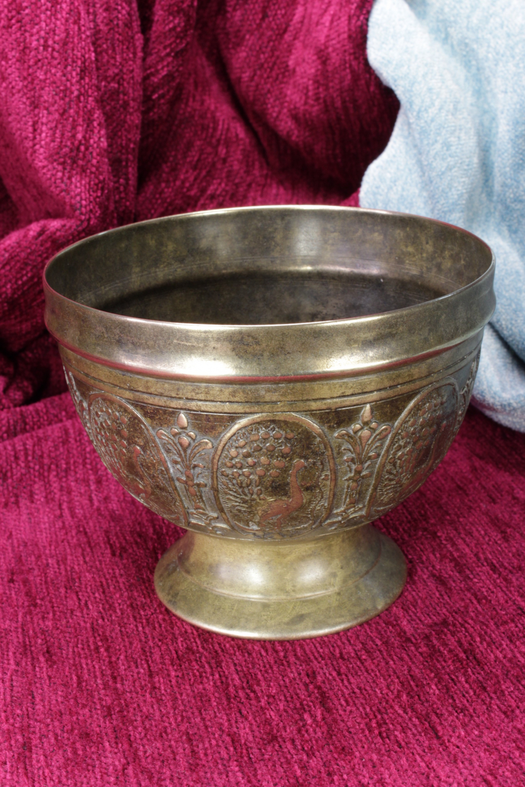 Antiques of art deco metal cup only one piece