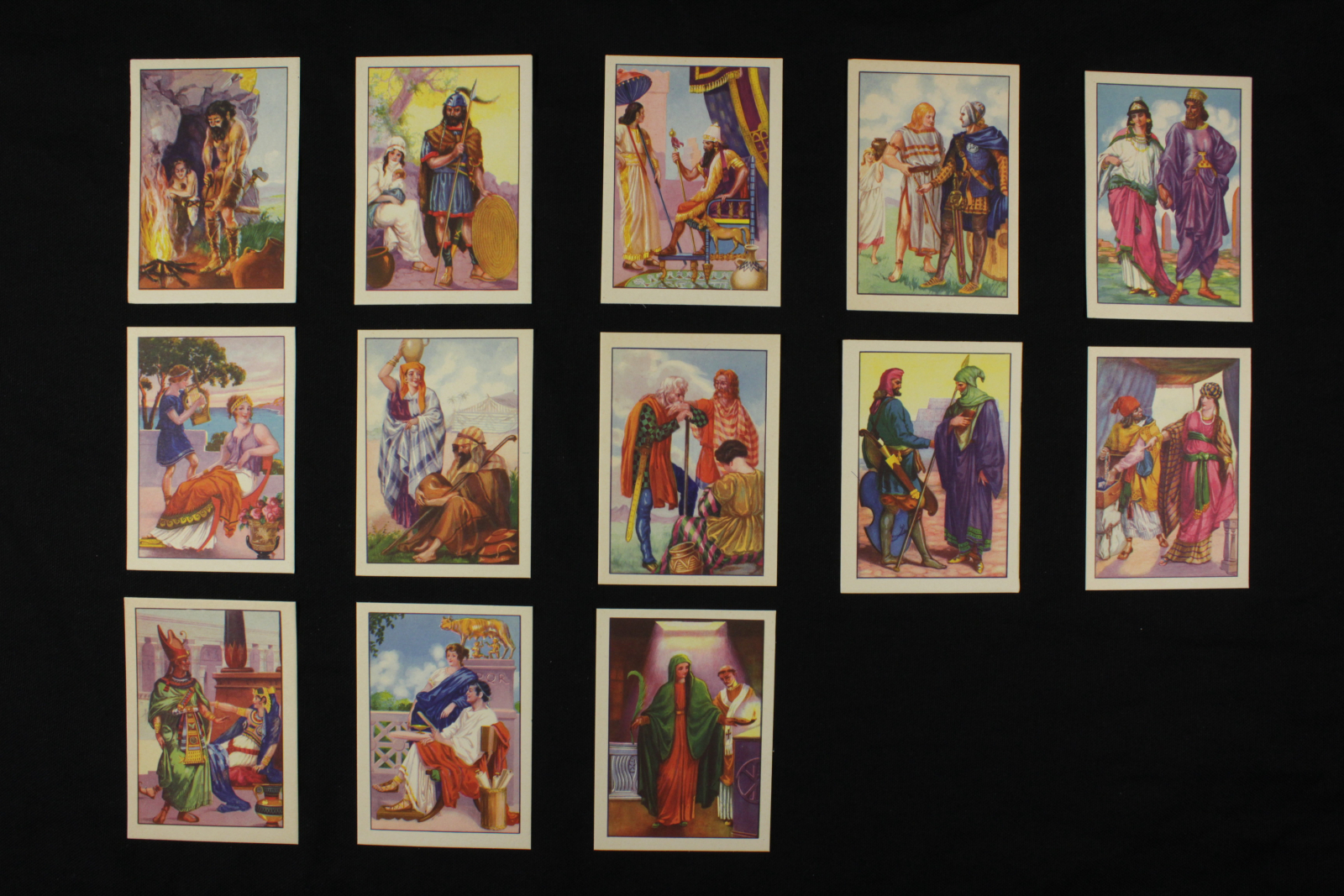 Antiguedades de cromos el traje a traves de los siglos sin estuche