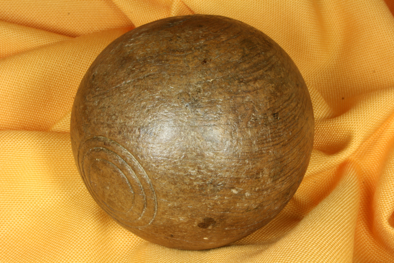 Bola madera circunferencias. Bolos. S.XIX