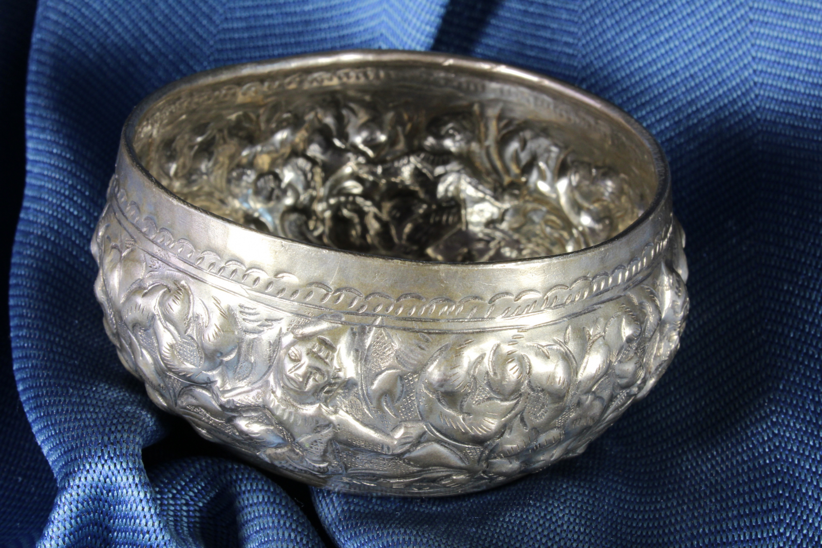 Antiques of small signed burma bowl thabeik