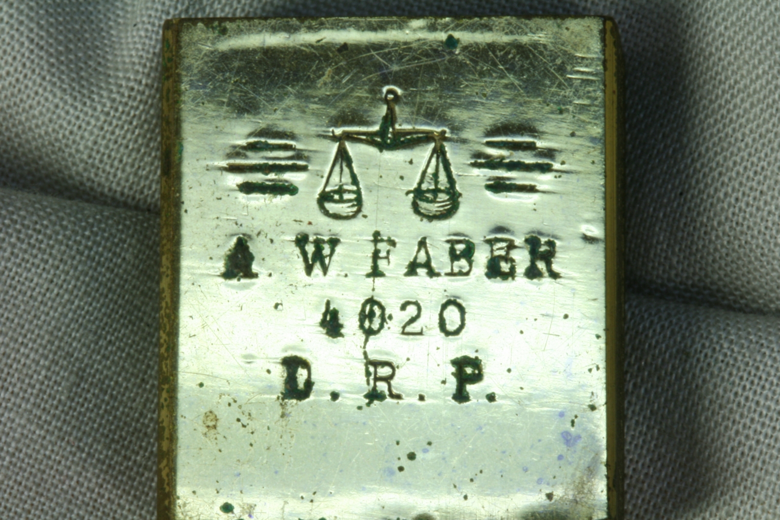 Sacapuntas doble A.W. Faber. 4020 D.R.P.