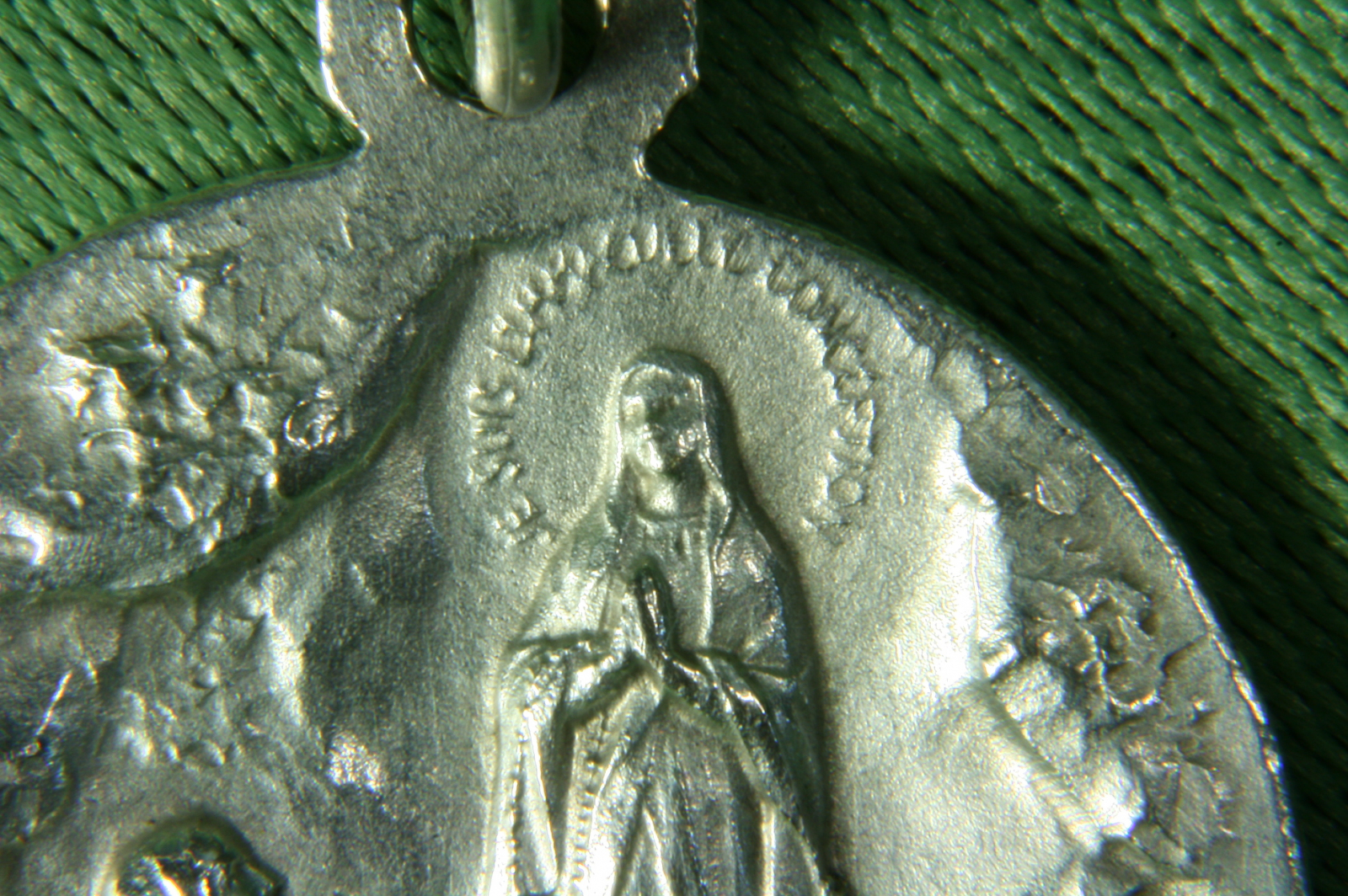 Medalla Nuestra Señora de Lourdes. S.XX