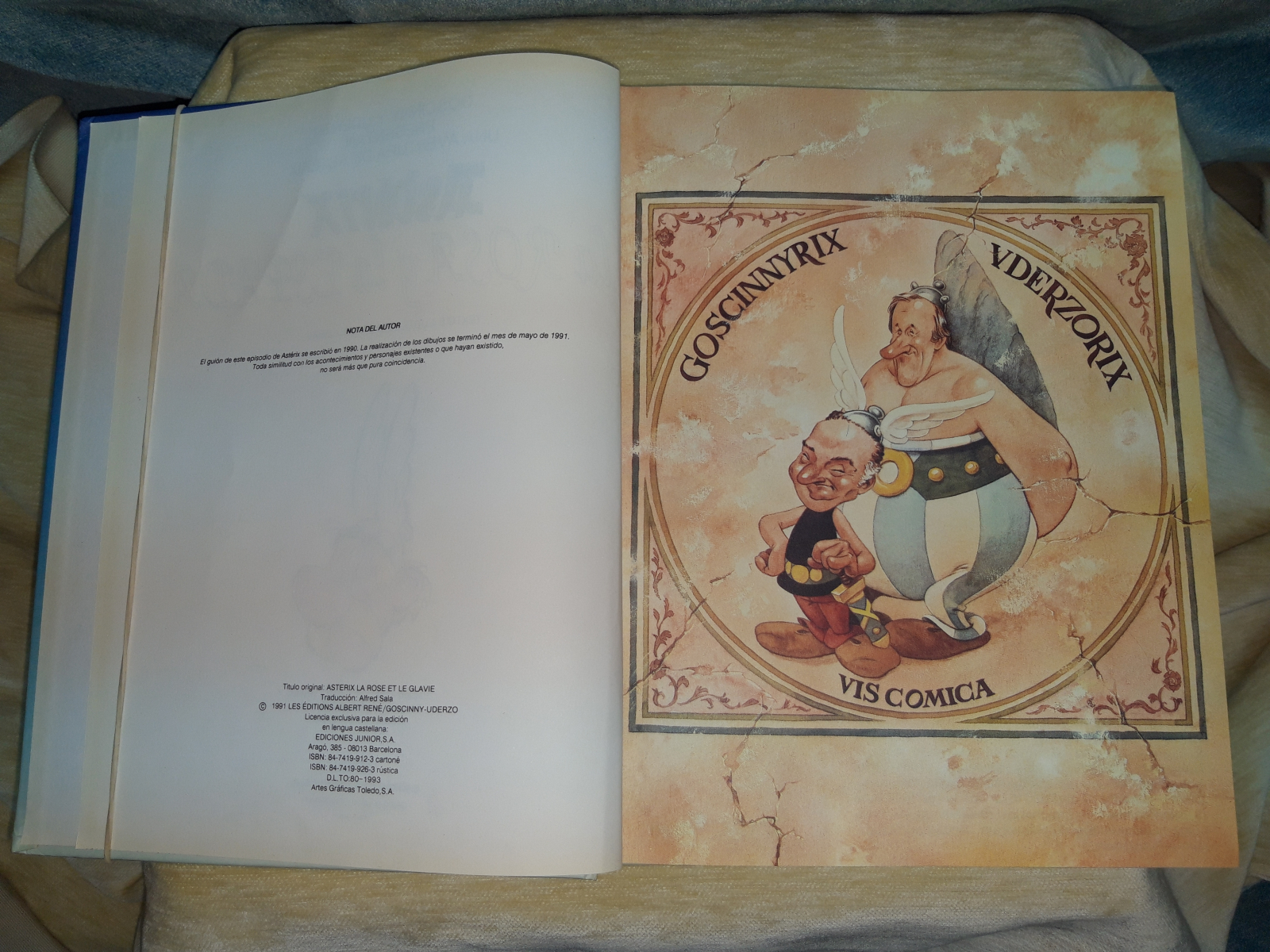 Libro Las Aventuras de Asterix. Goscinny. Grijalbo. Tomo 8 completo.