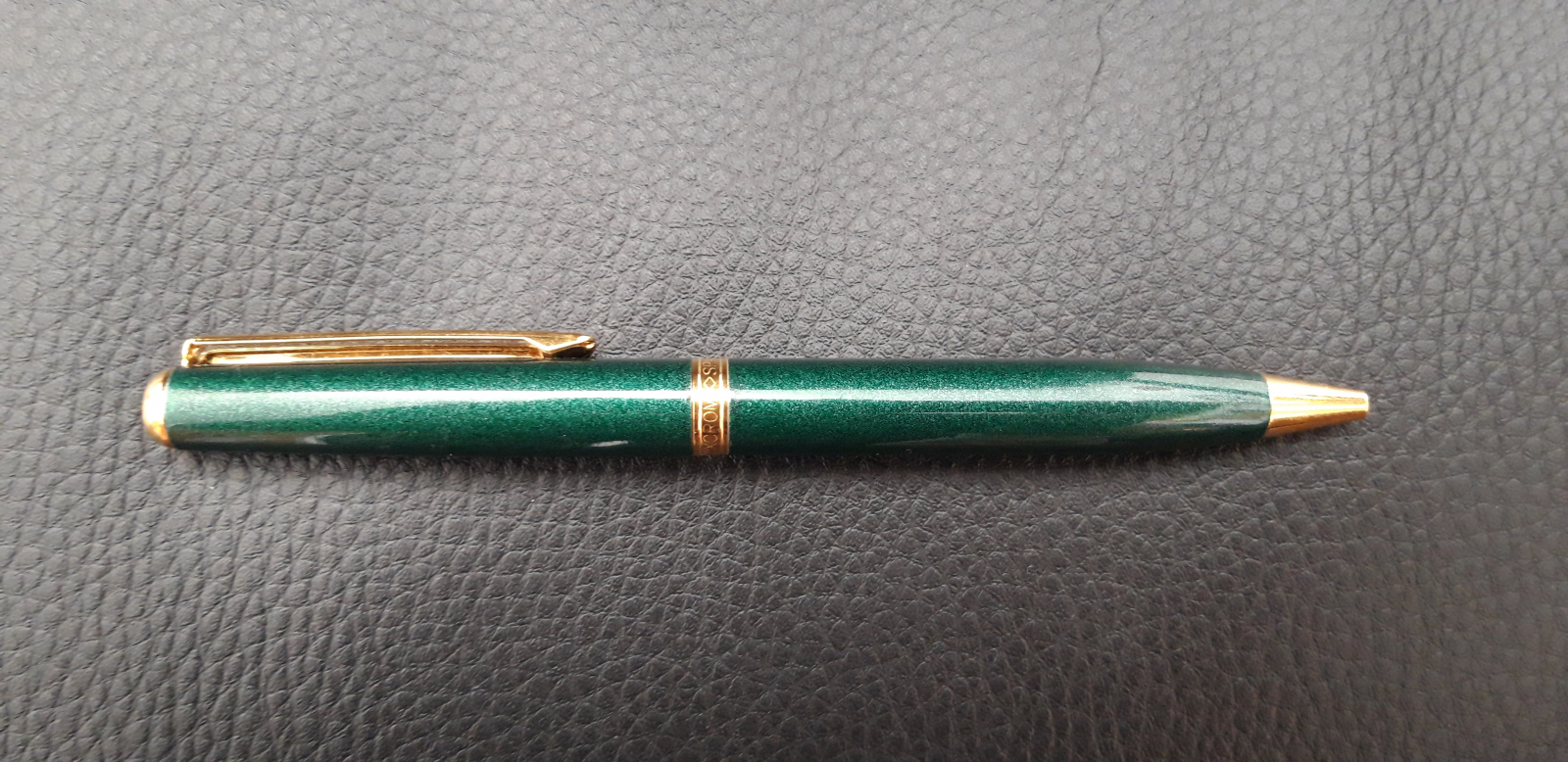 Antiques of green ball pen inoxcrom