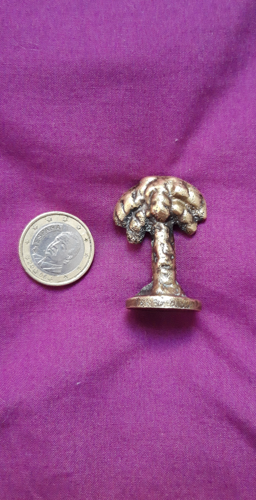 Palmera de bronce maciza. Miniatura. S.XX