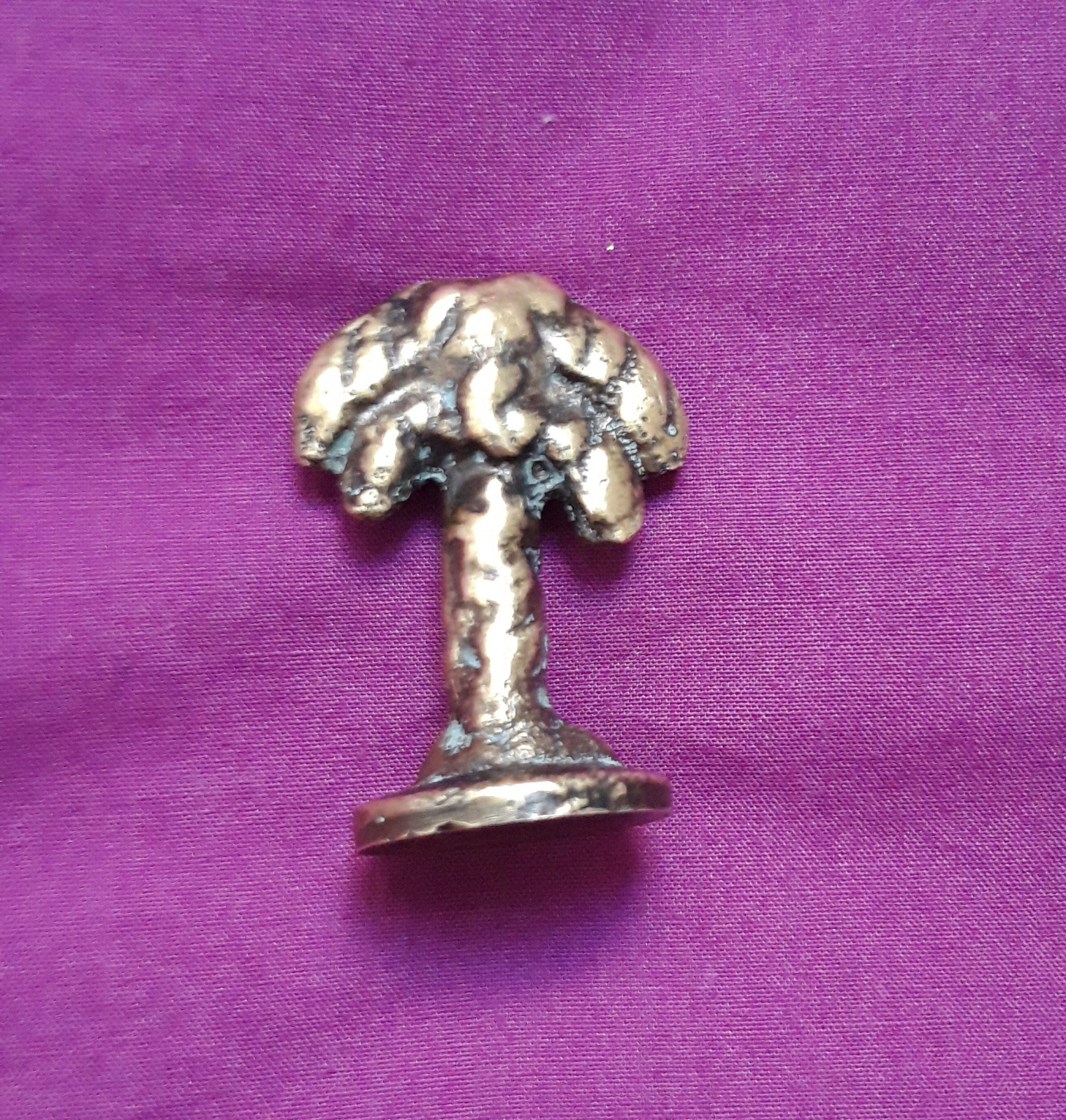 Palmera de bronce maciza. Miniatura. S.XX