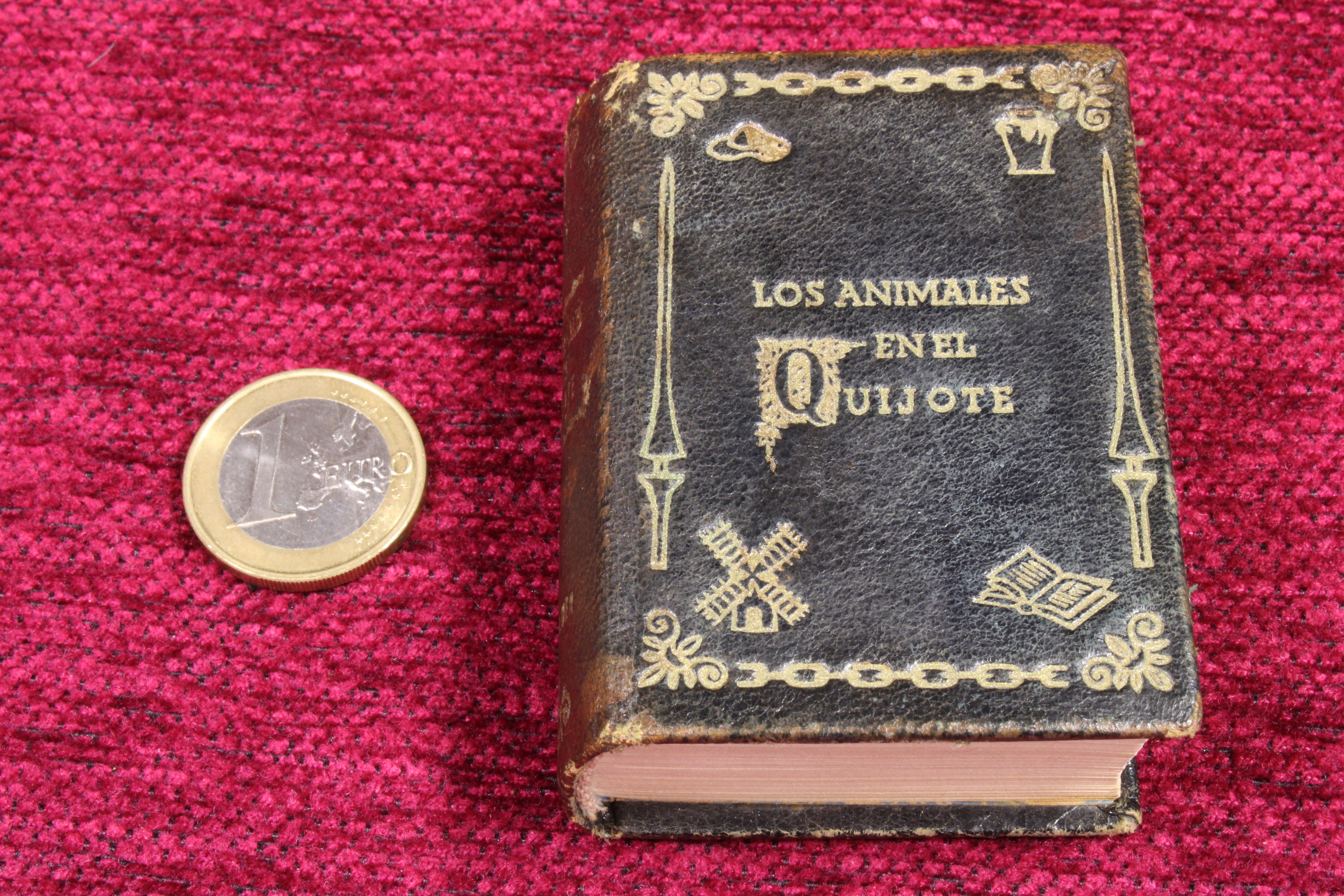 Libro Miniatura. Los Animales del Quijote. 1951