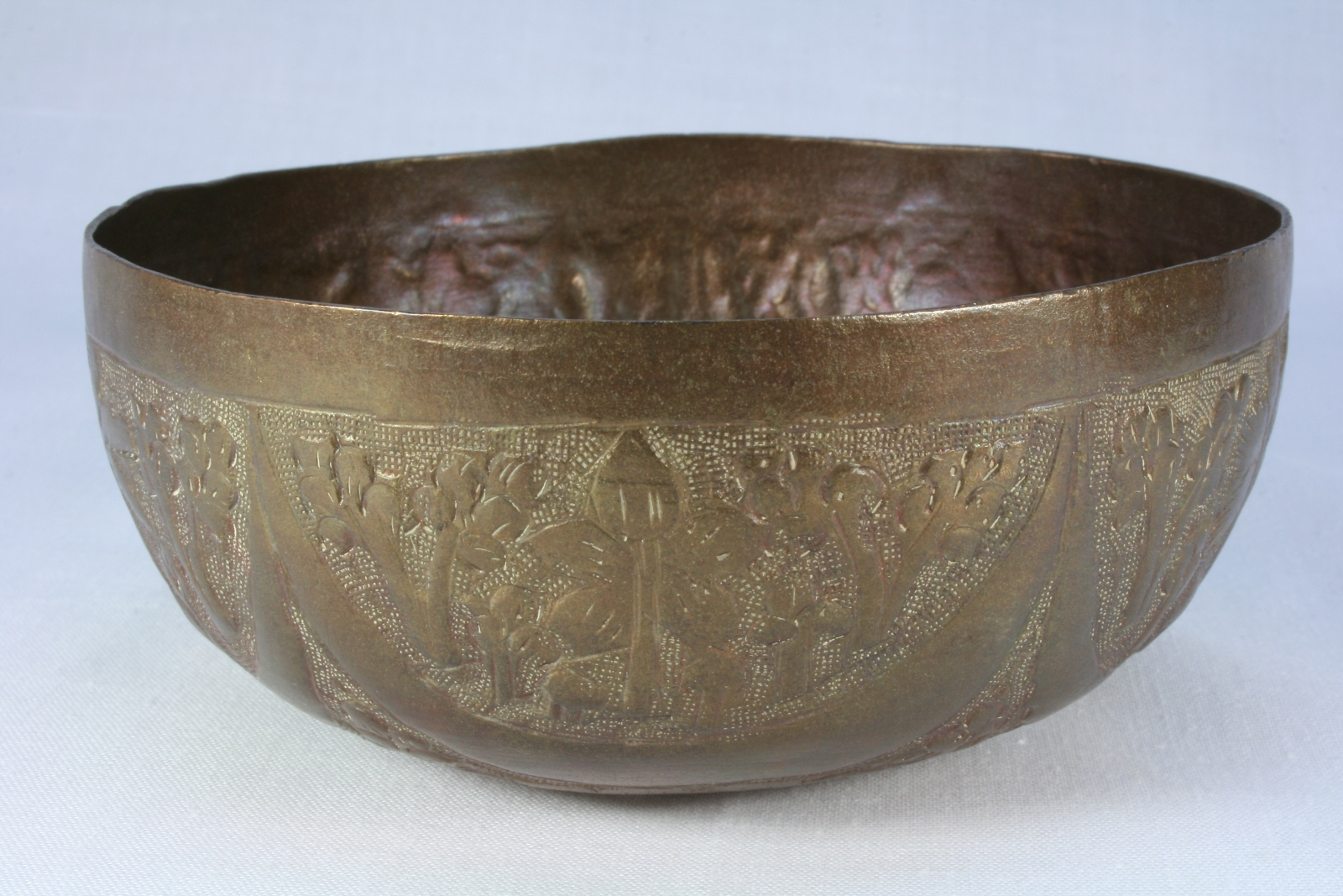 Antiques of east copper bowl