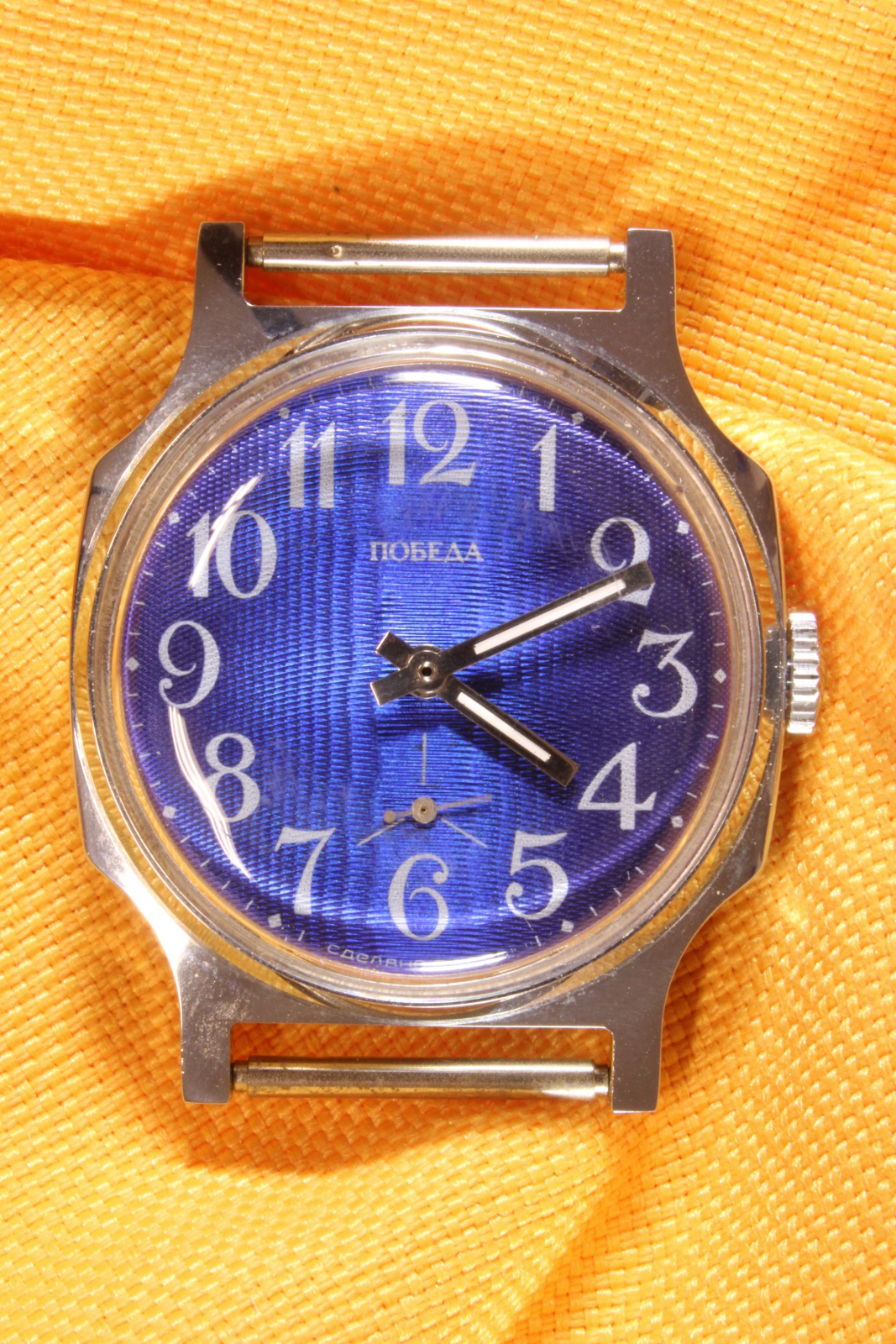 Antiguedades de reloj pulsera pobeda manual ruso