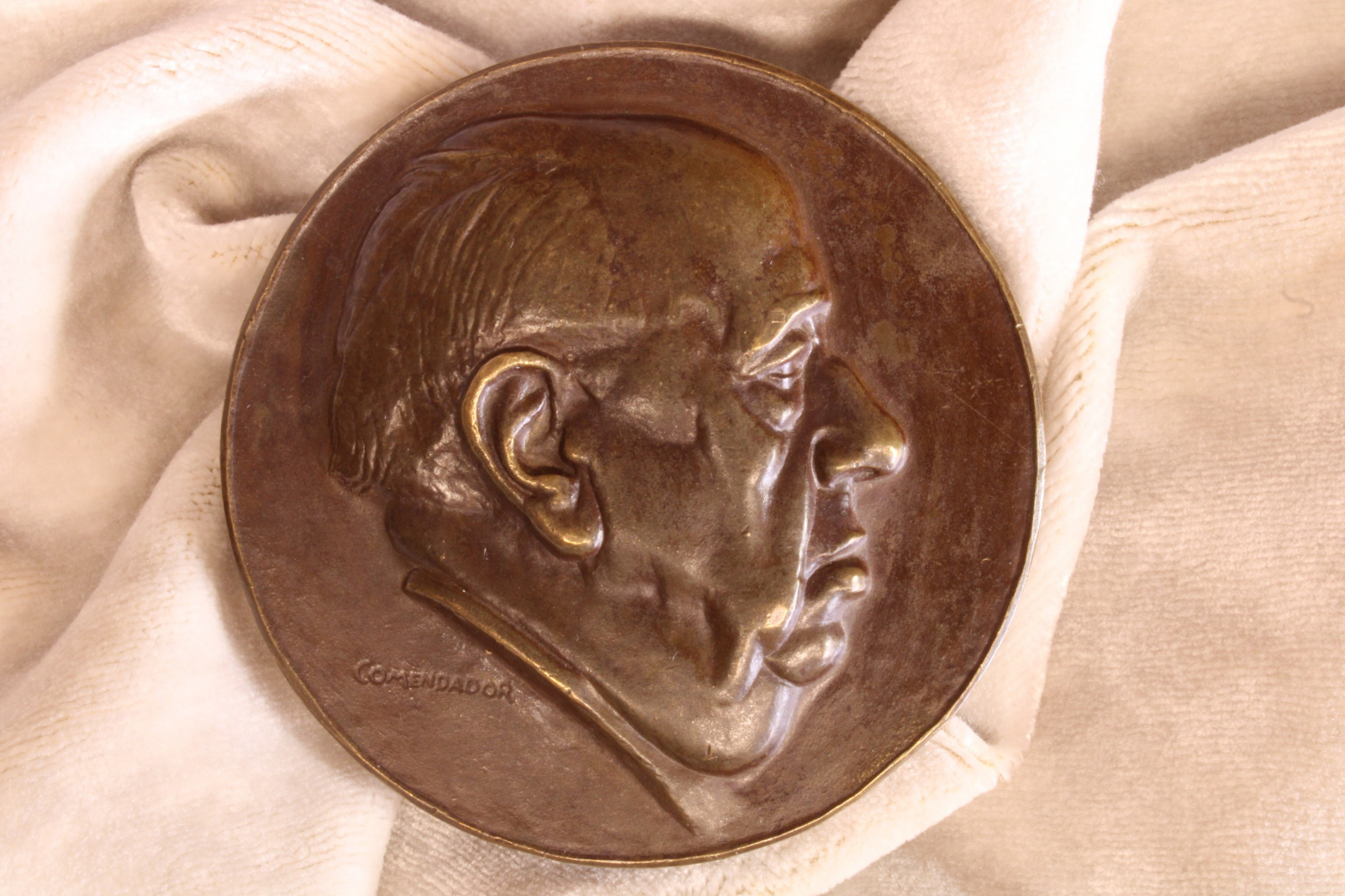 Antiques of commemorative medal jose m gil robles enrique comendador