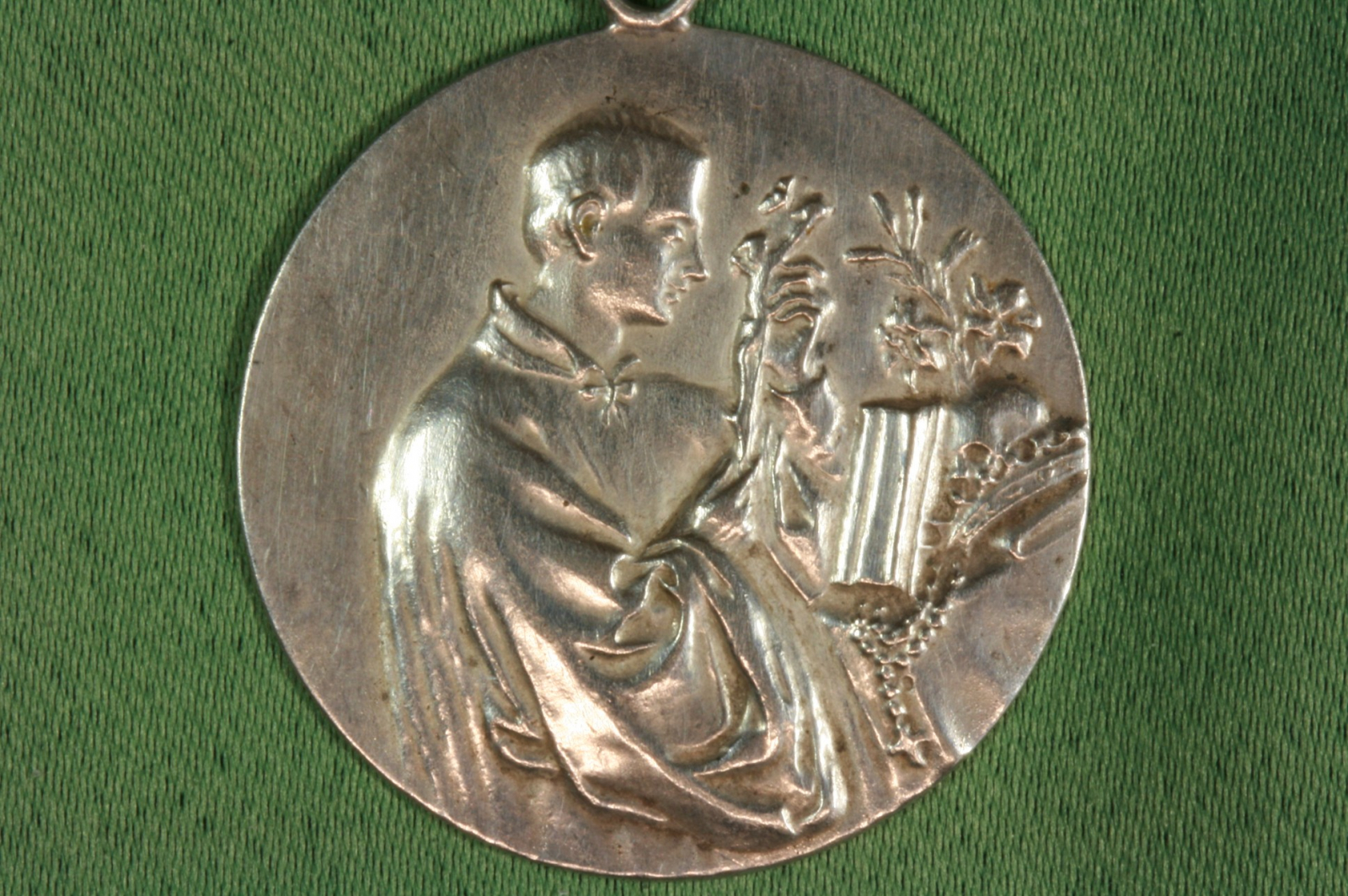 Antiques of medal saint francis of assisi th century