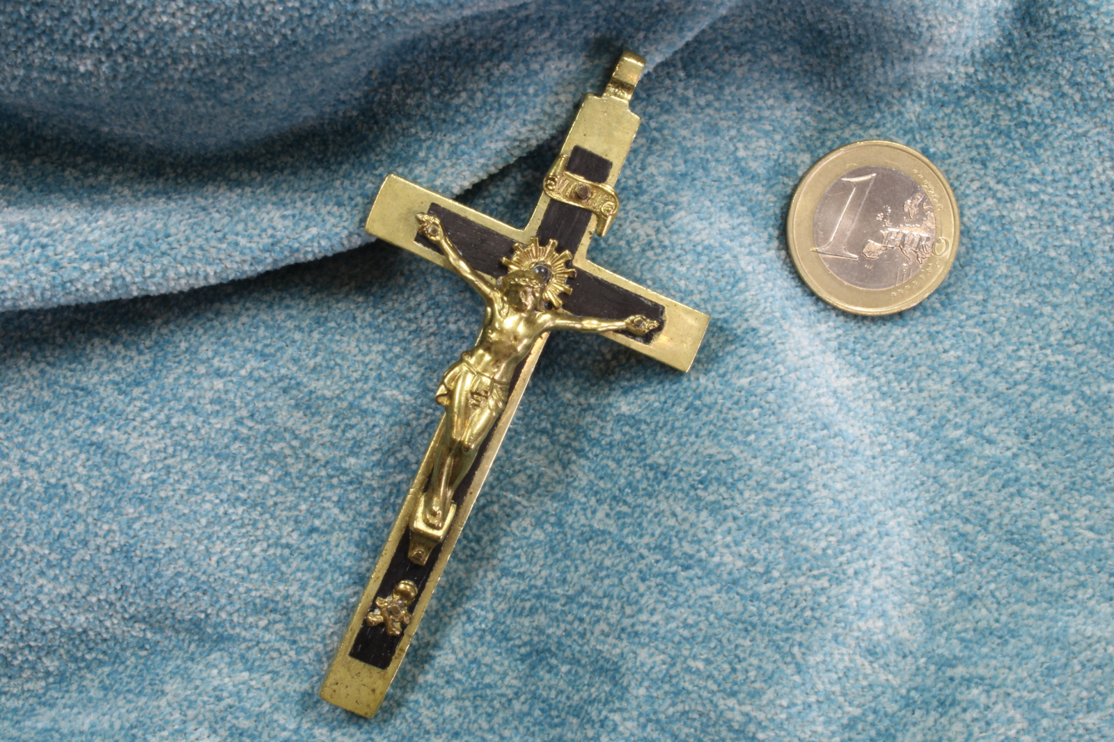 Crucifijo Cristo bronce y madera. S.XIX