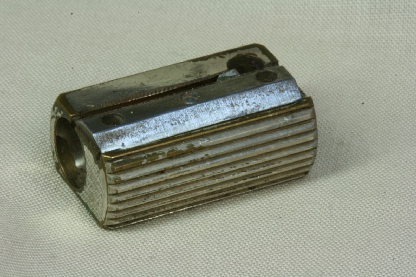 Antiques of el casco pencil sharpener pencil sharpeners office material no rust