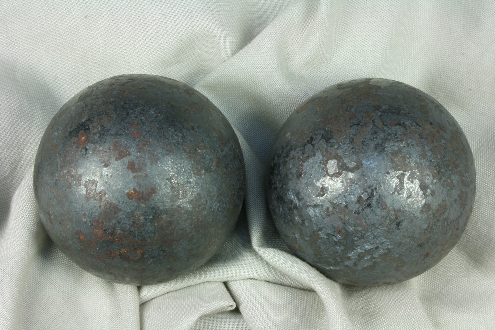 Antiques of pair of health balls iron