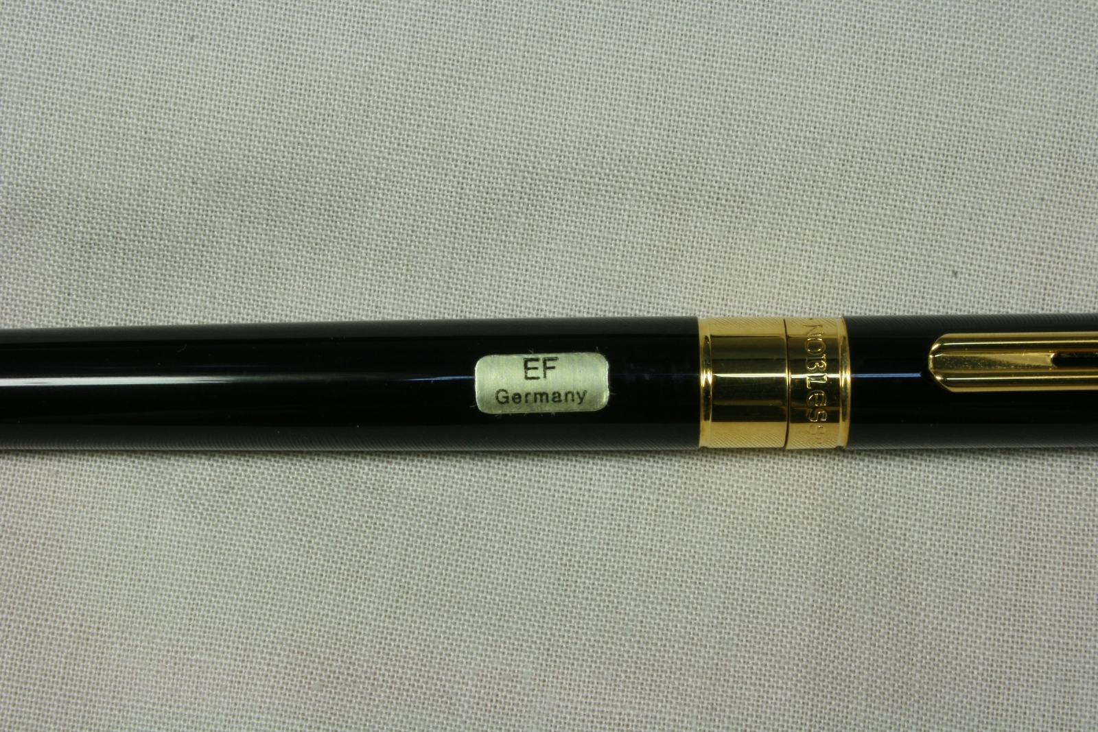 Pluma MontBlanc Noblesse. Edición limitada. 750