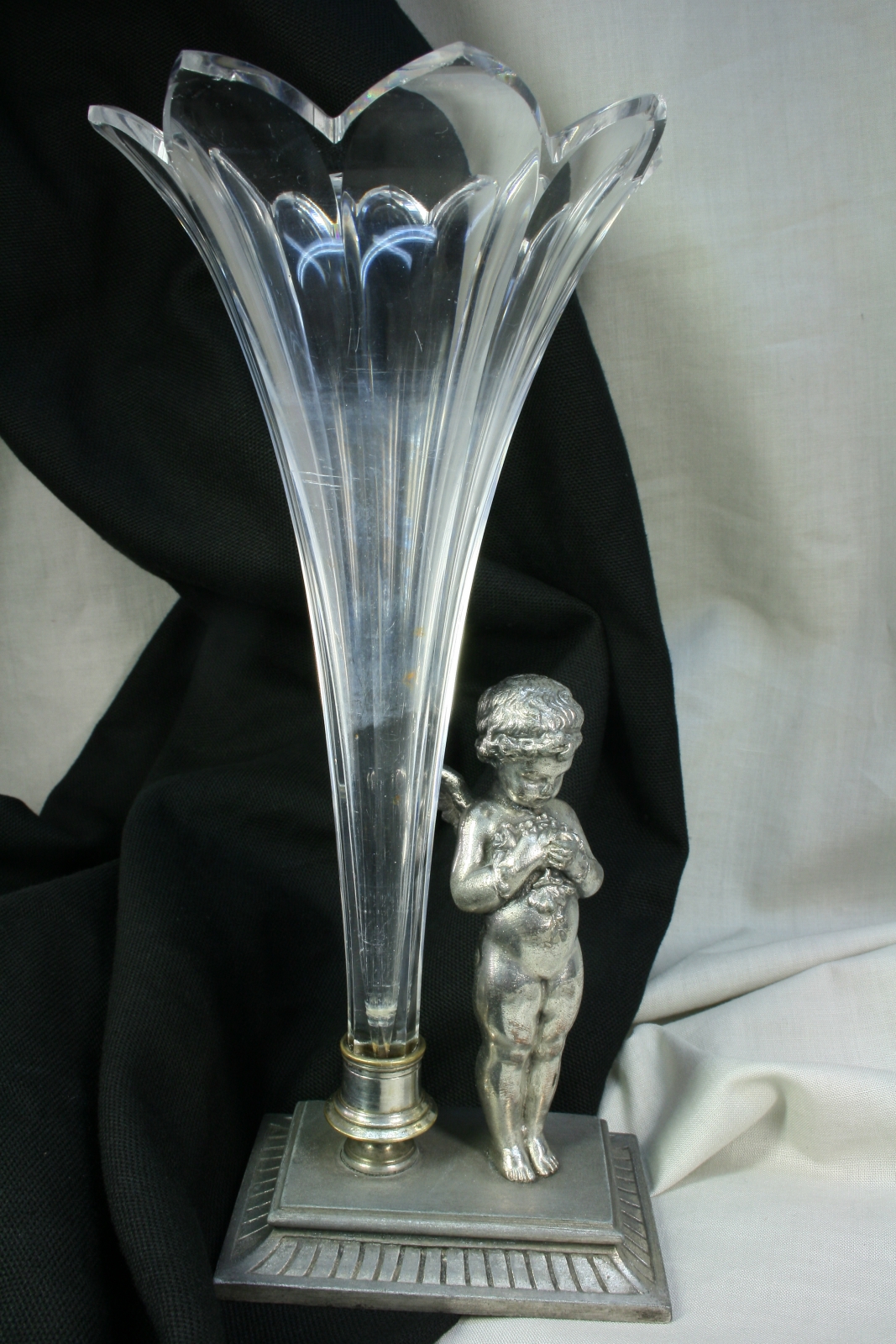 Antiques of angelito with vase angel