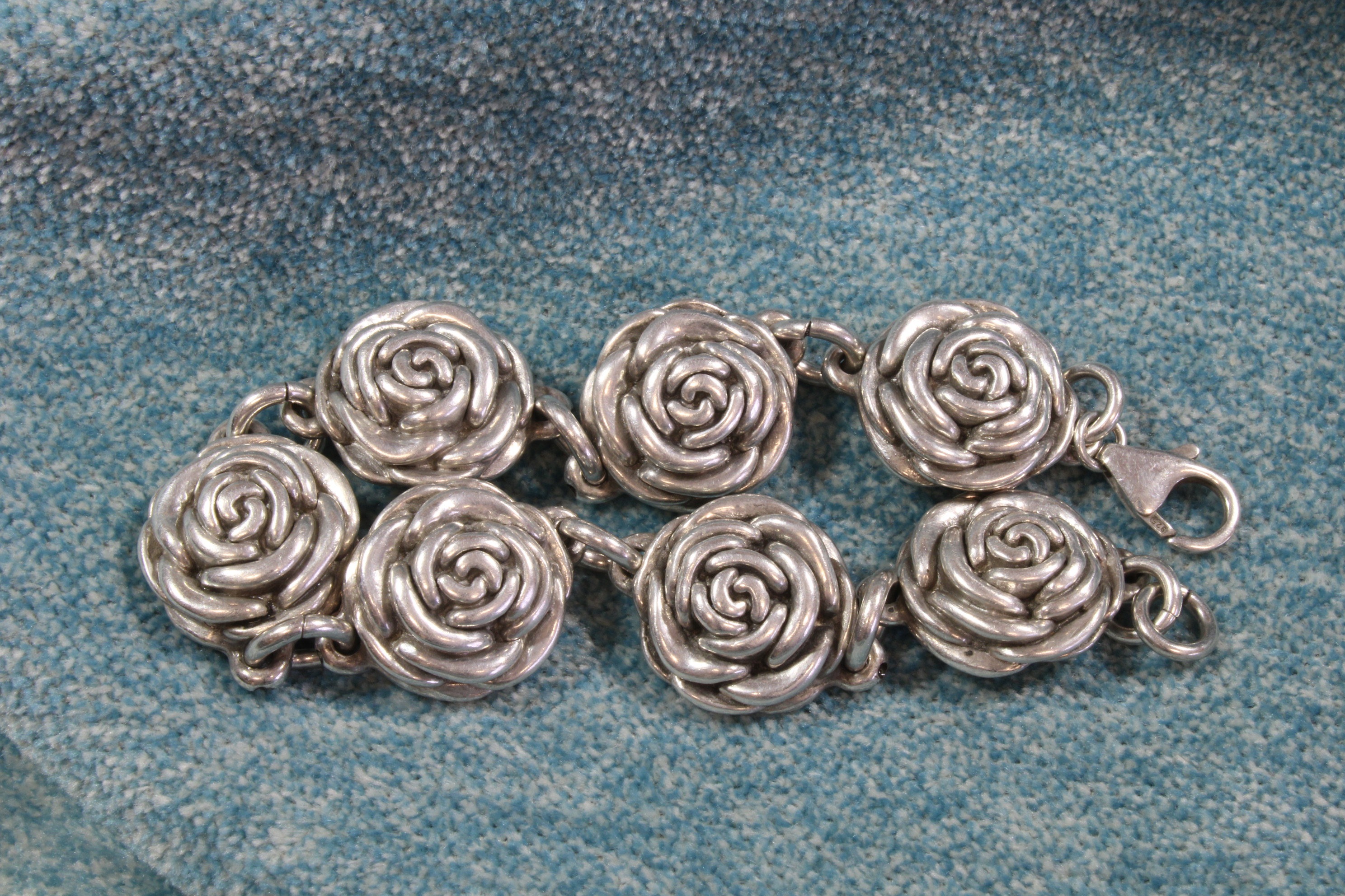 Antiguedades de pulsera rosas de plata