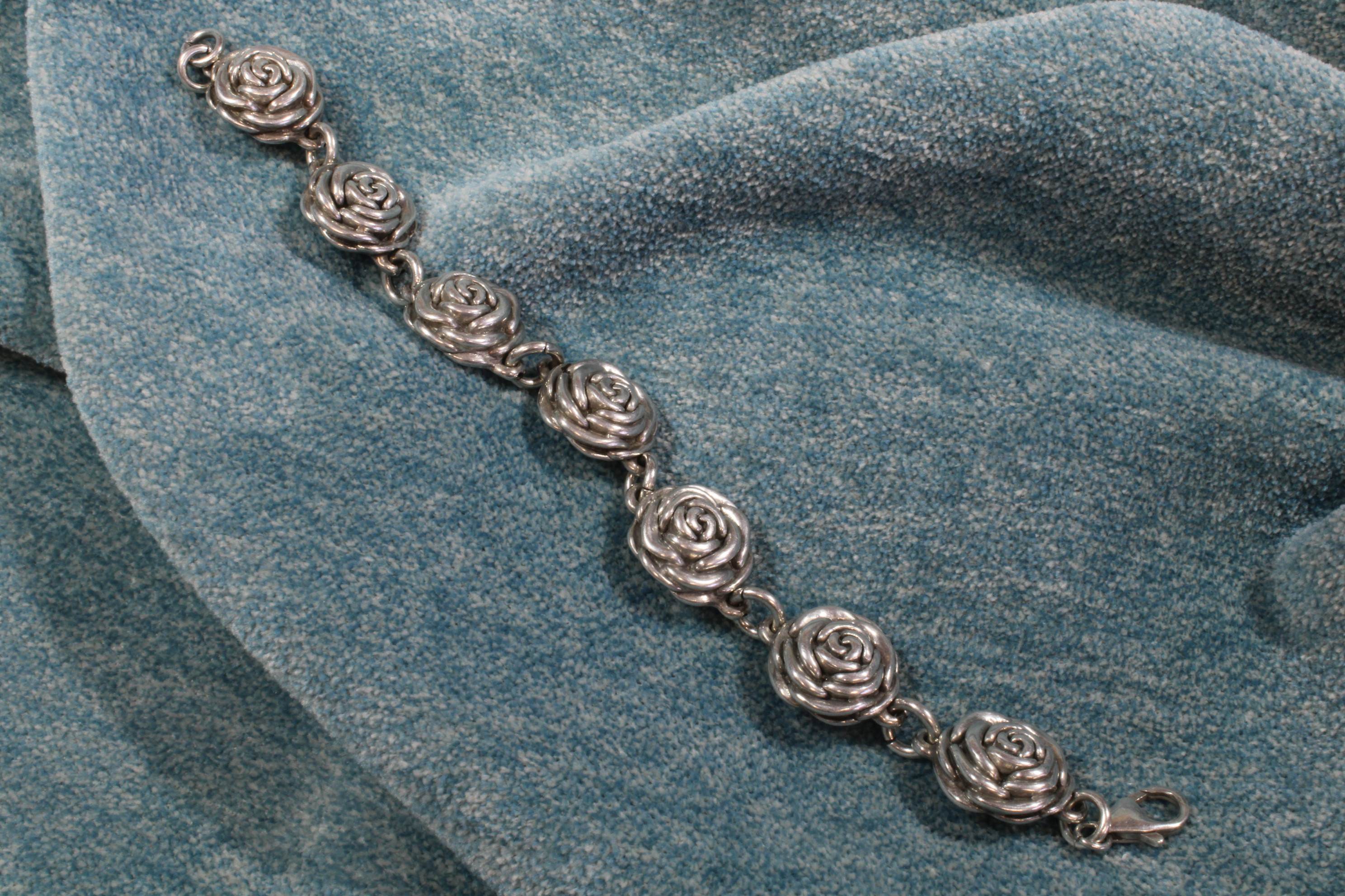 Pulsera rosas de plata