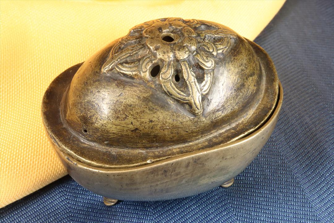 Antiques of bath style censer tibetan bronze