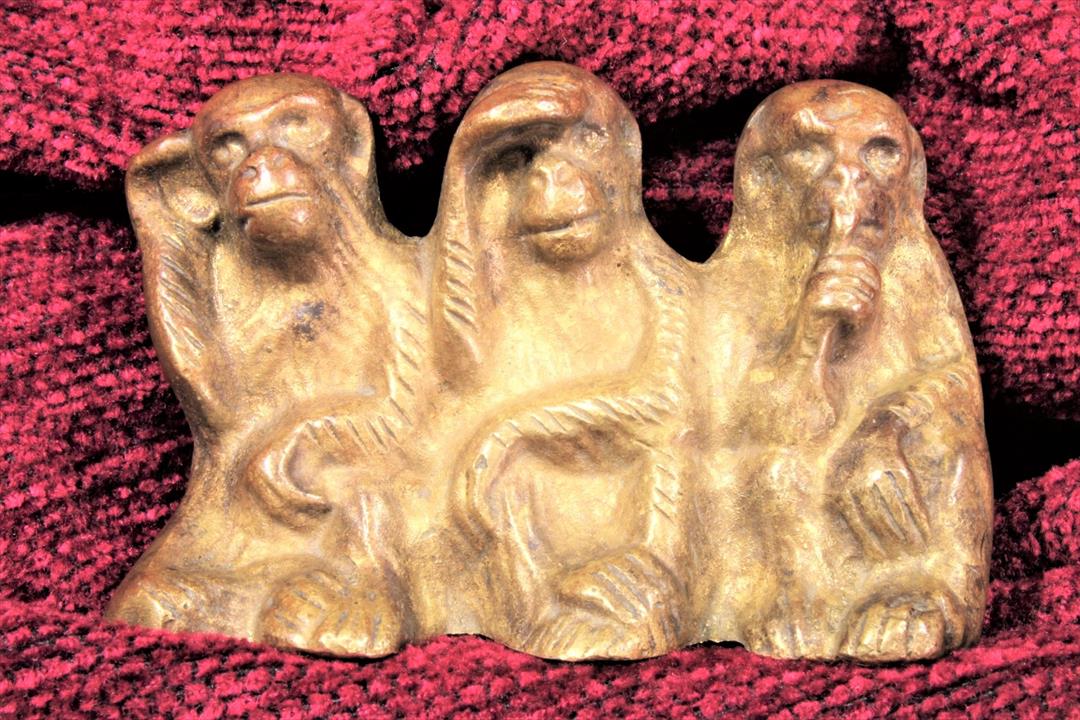 Antiques of culpture three wise monkeys to hear to see and to be silent bronze rare