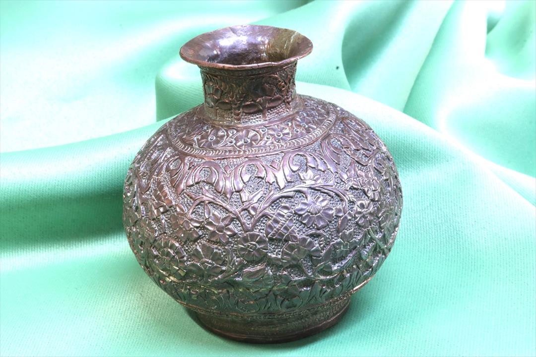 Antiques of small filigree vase asian centre bronze