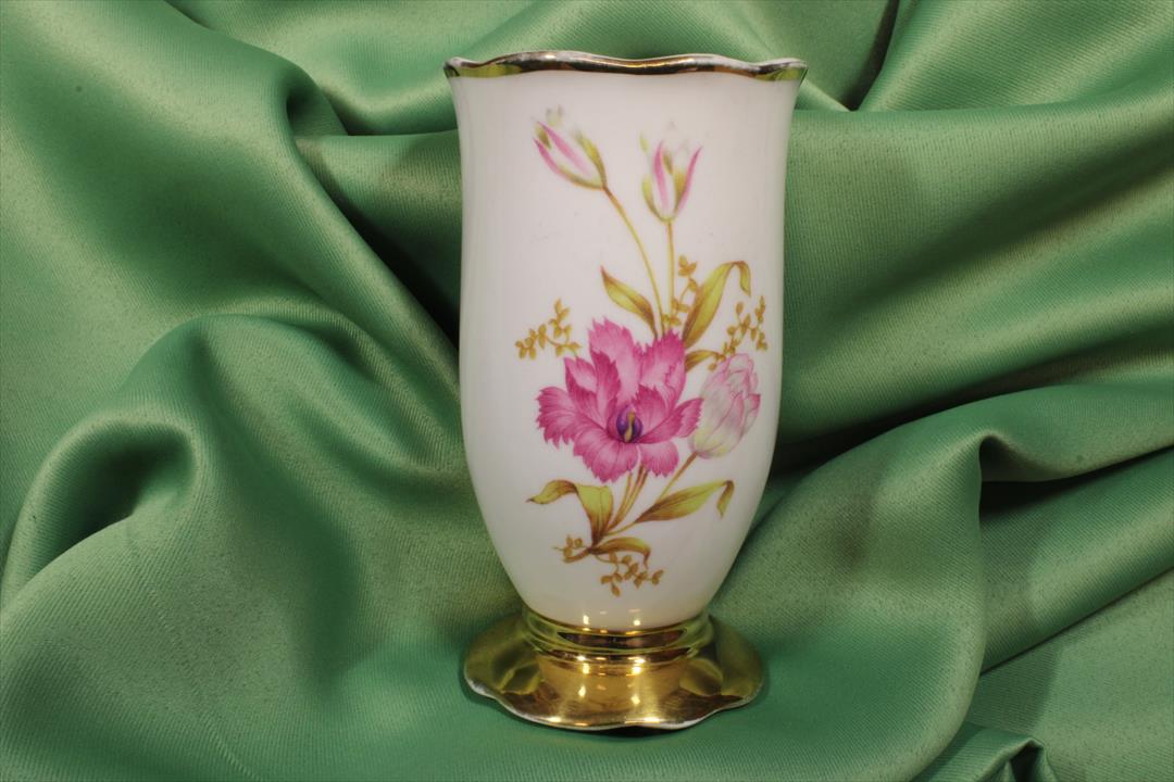 Antiques of vase flower vase with decorations