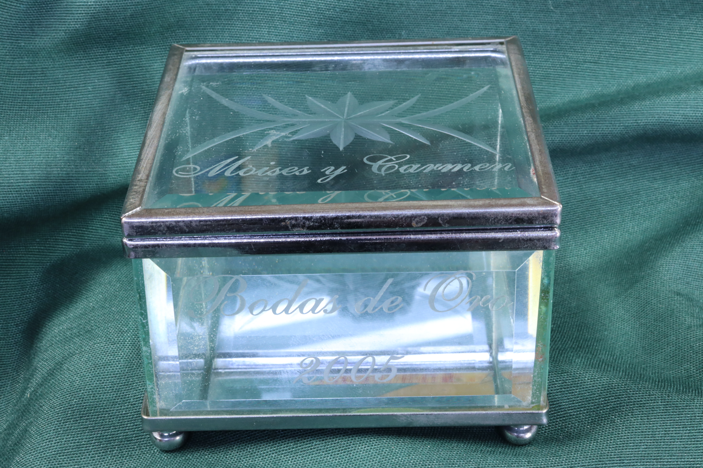 Antiques of crystal square box golden wedding anniversary