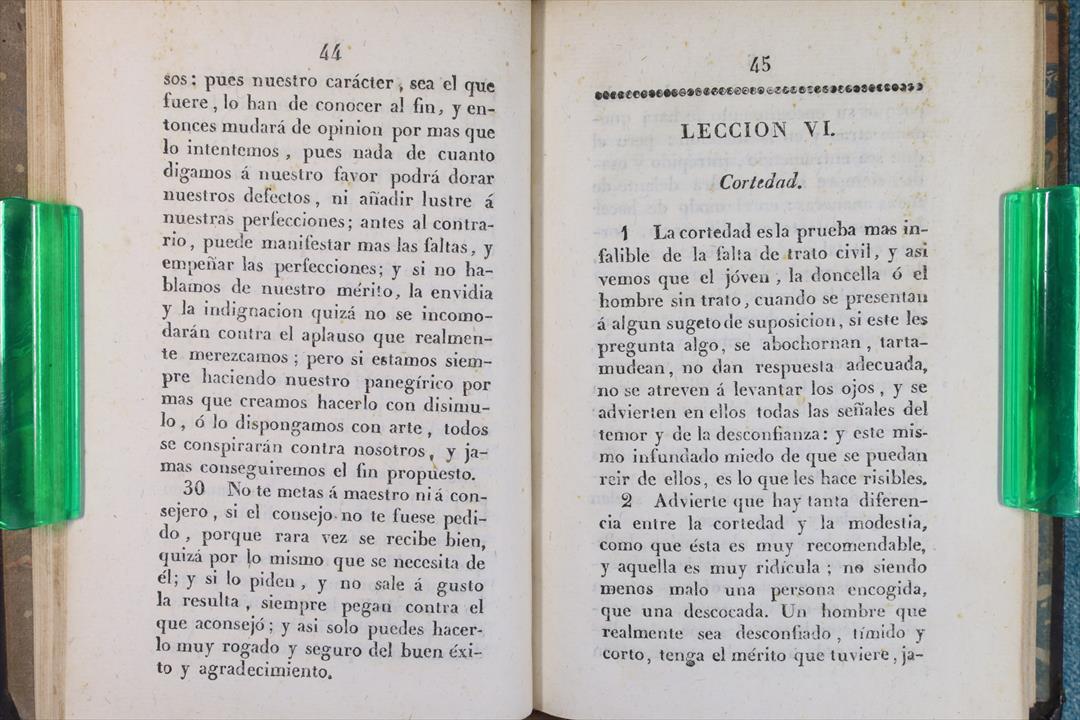 LIBRO LECCIONES DE MUNDO Y DE CRIANZA. 1831 (t)