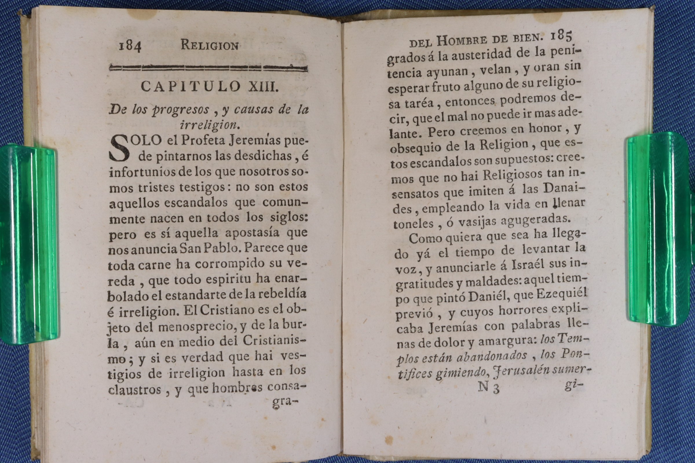 LIBRO RELIGIÓN DEL HOMBRE DE BIEN. PERGAMINO. 1777 (t)