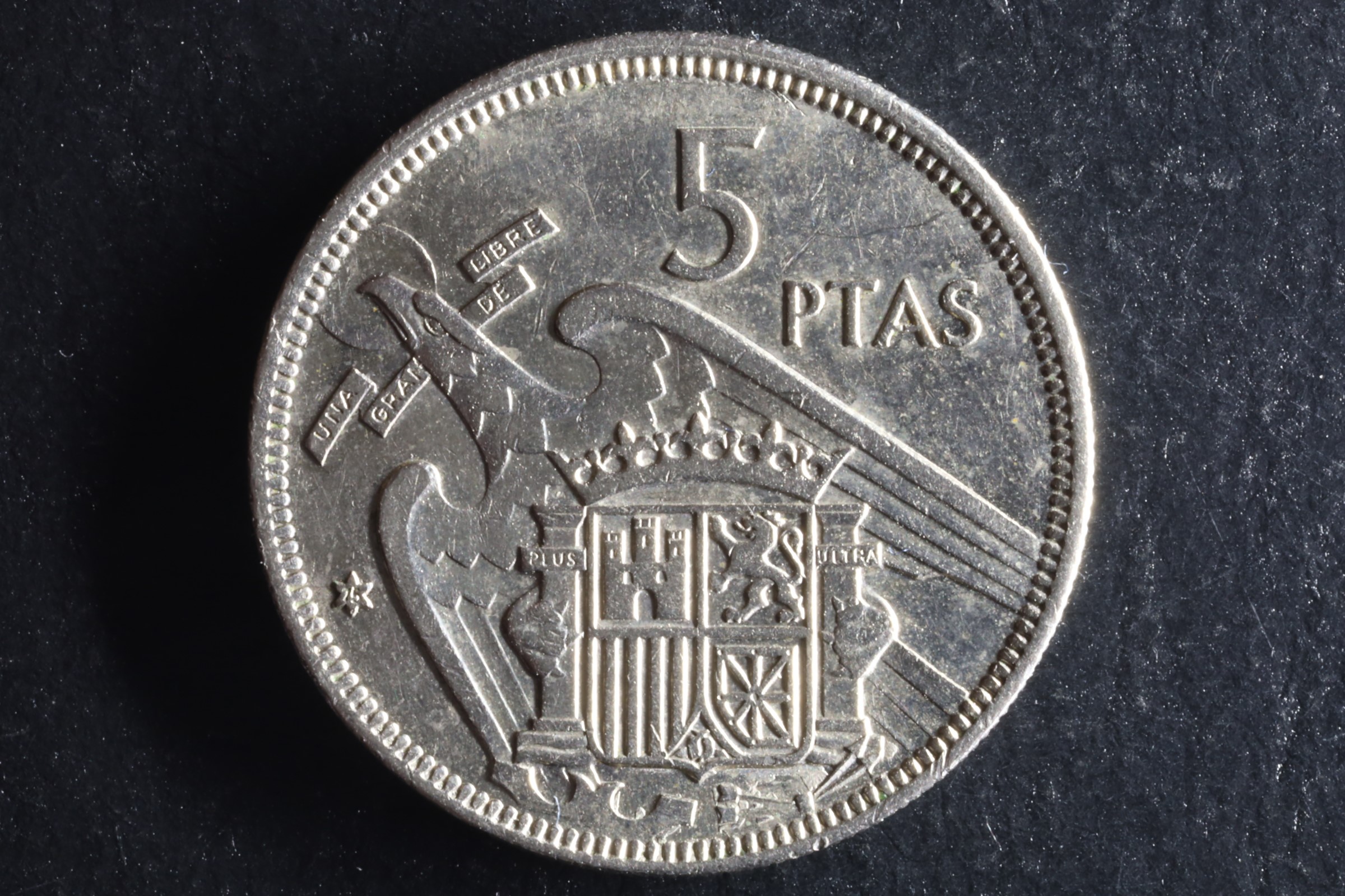 MONEDA FRANCO 5 PESETAS 1957 *75 - BC 