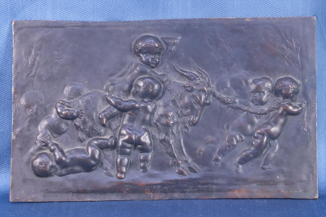 Antiguedades de placa cobre clodion cabra con niños bronce