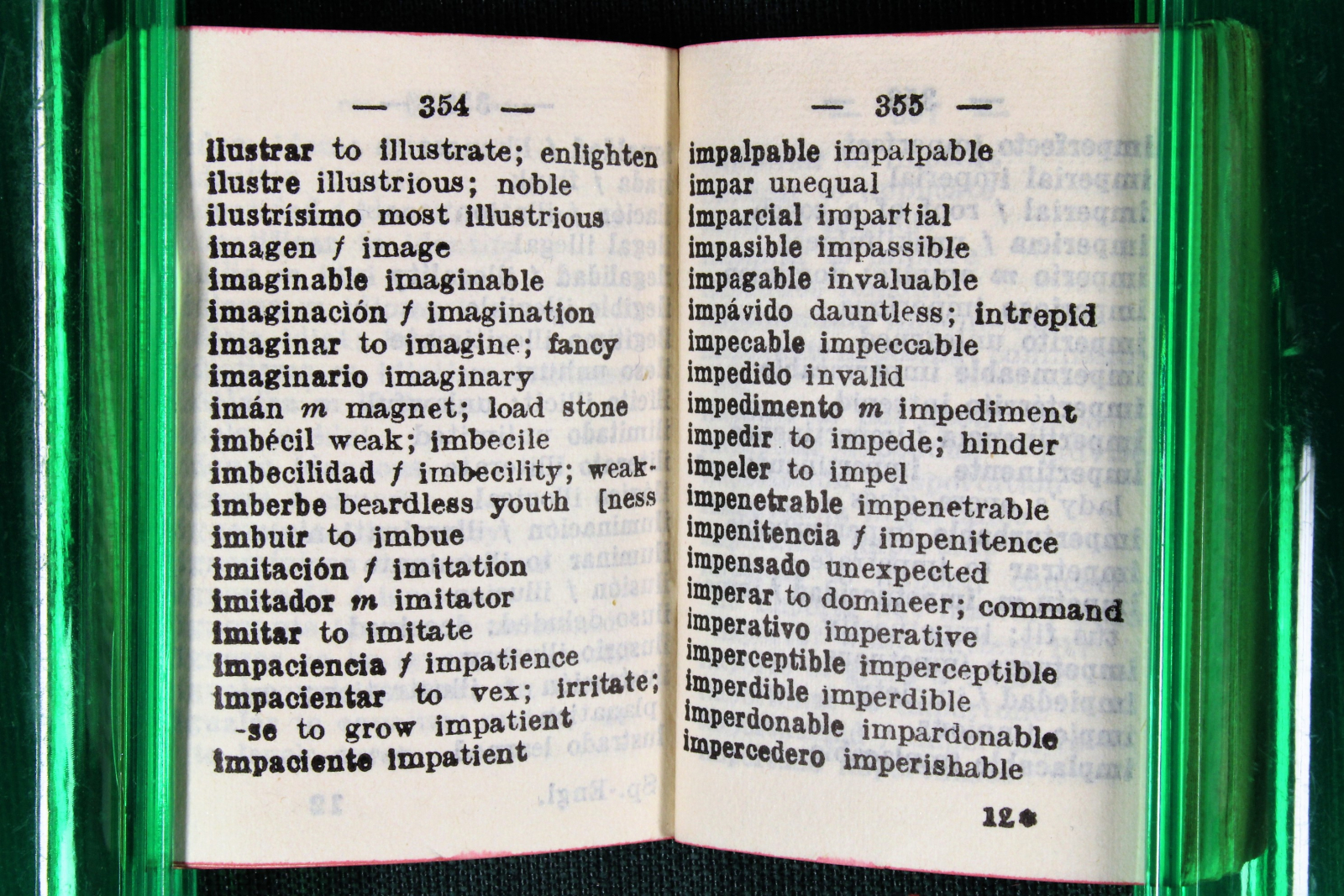 Dos Diccionarios Miniatura. Español-Inglés-Spanish. Lilliput.