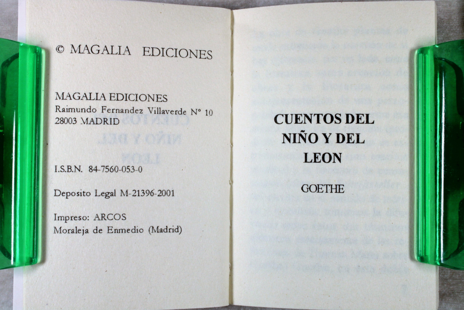 Libro Miniatura Cuento del niño y el León. Goehte. 